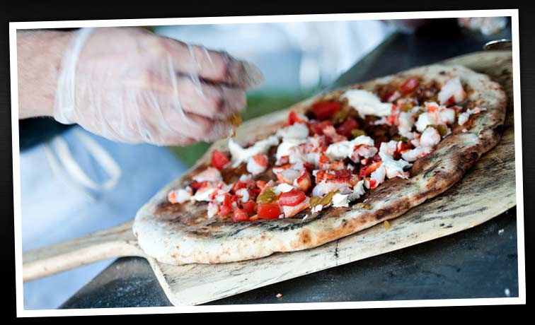 Fine catering lobster pizza